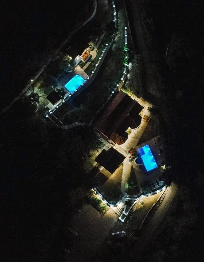 Rustic Villas Barlovic 울친 외부 사진