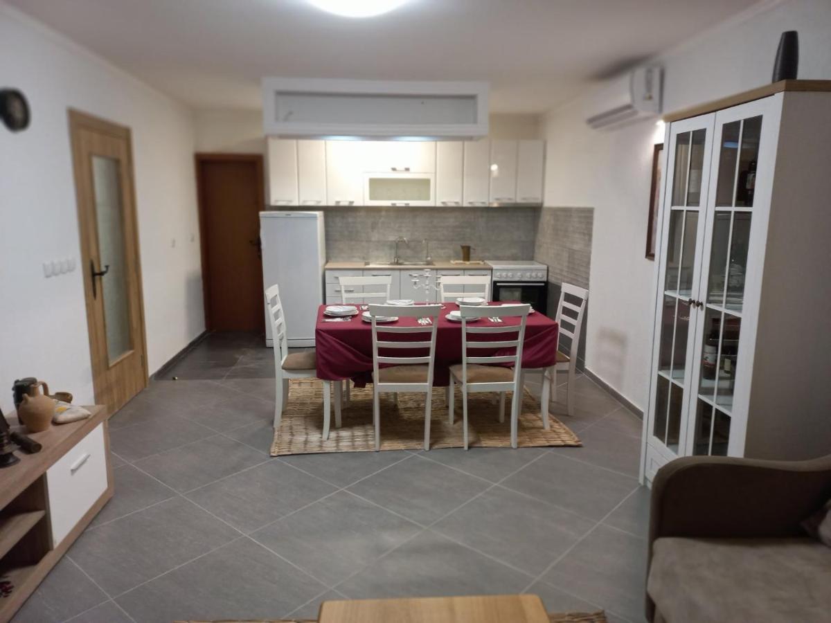 Rustic Villas Barlovic 울친 외부 사진