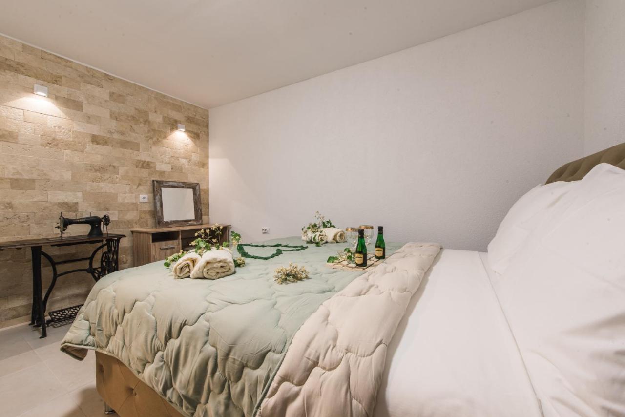 Rustic Villas Barlovic 울친 외부 사진