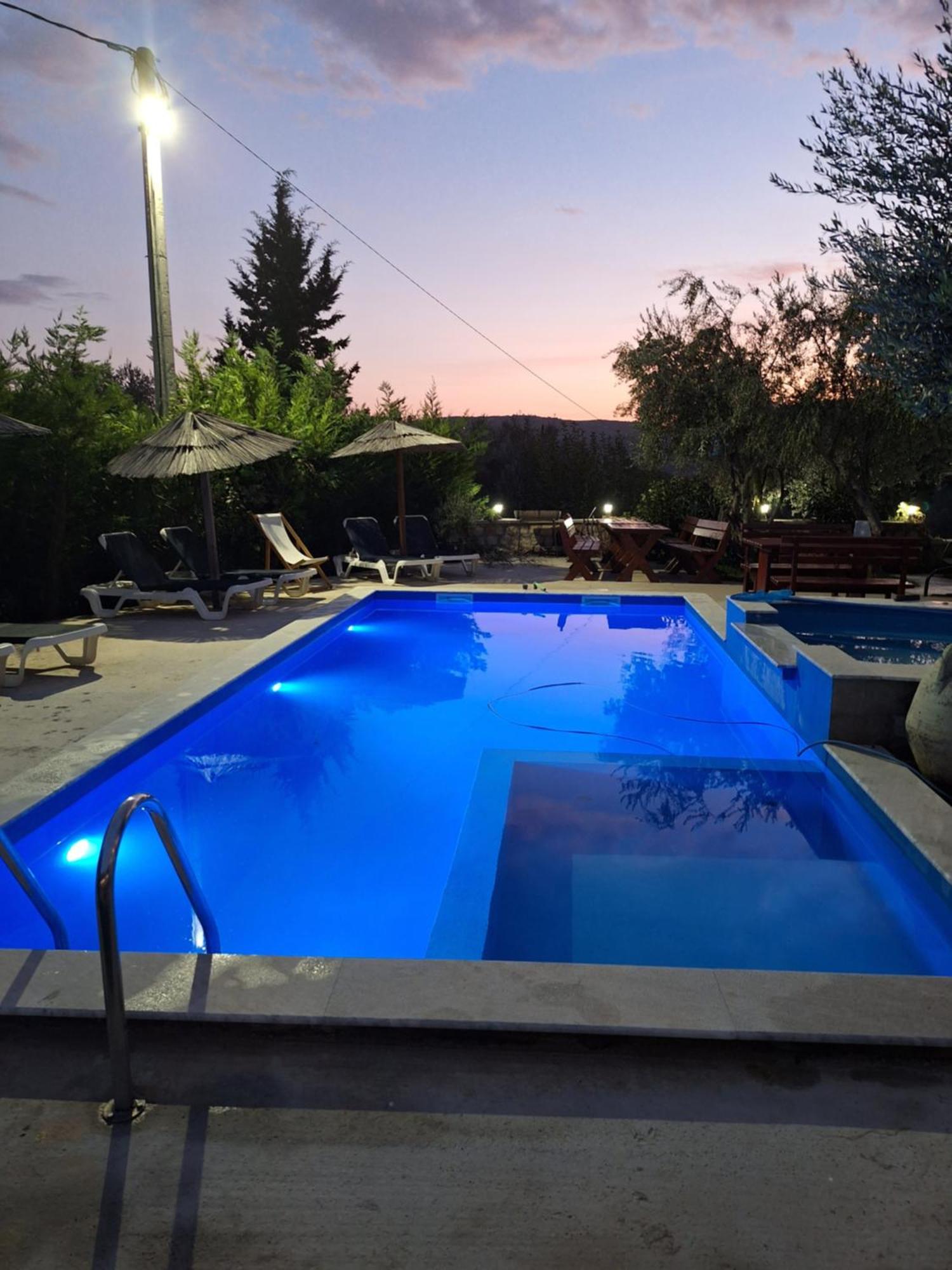Rustic Villas Barlovic 울친 외부 사진