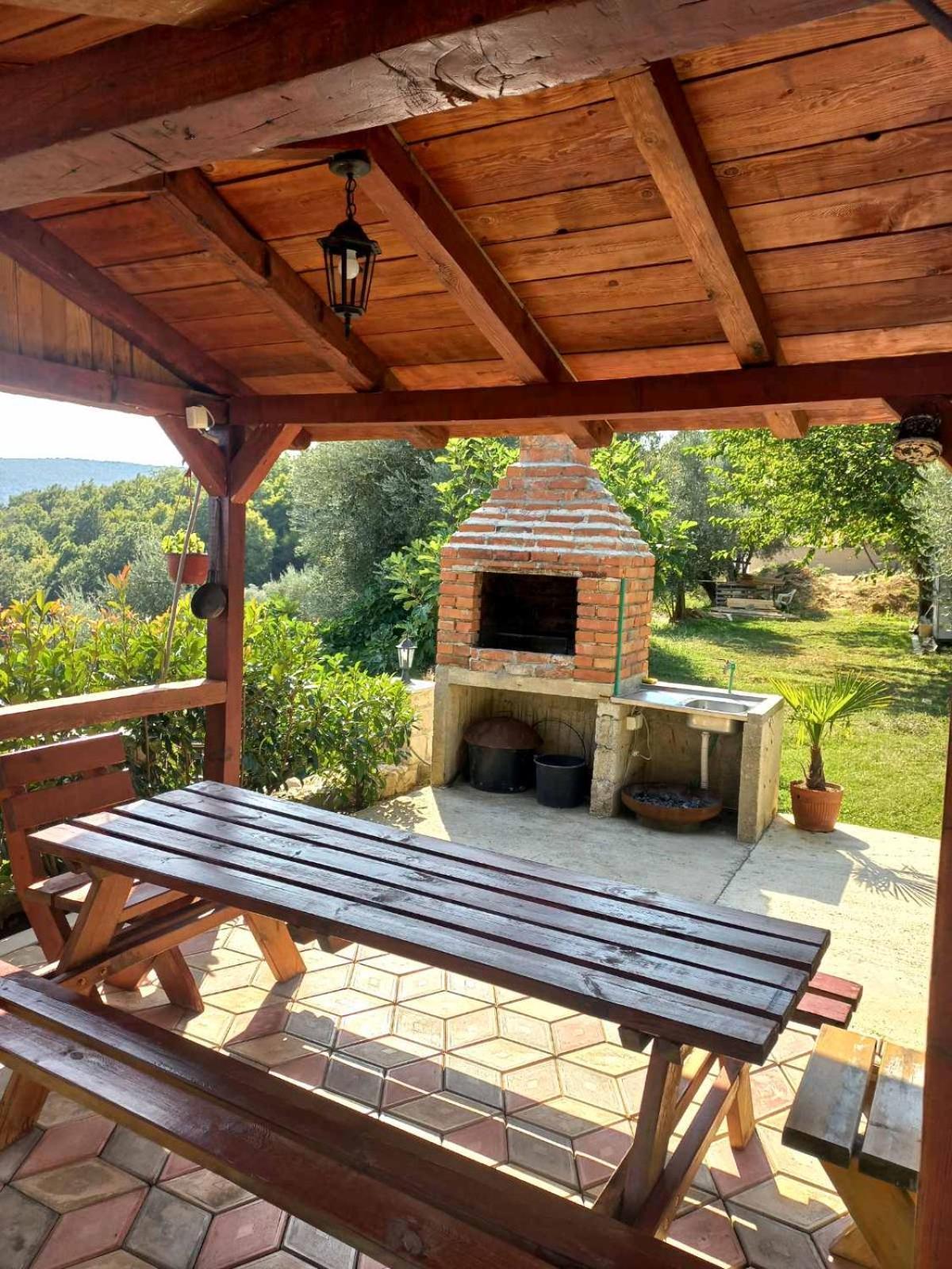 Rustic Villas Barlovic 울친 외부 사진